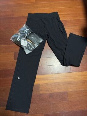 #179 - Lululemon men’s king fu pants size large BONUS free puma NWT slip ons
